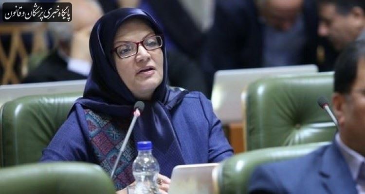 روزانه بین ۷۰ تا بالای ۱۰۰ نفر در تهران بر اثر ابتلا به کرونا دفن می‌شوند