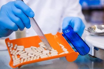ایران در تولید ماده اولیه دارو قدرتمند شده است