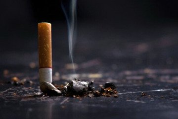 انتقاد از تبلیغ دخانیات در شبکه نمایش خانگی