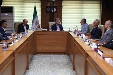 نشست فرماندهان بهداشت و درمان نیروهای مسلح و وزیر بهداشت